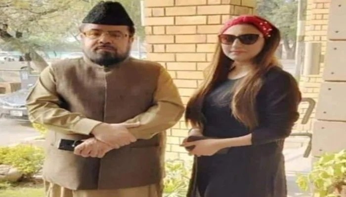 Hareem Shah confessed to slapping Mufti Qawi